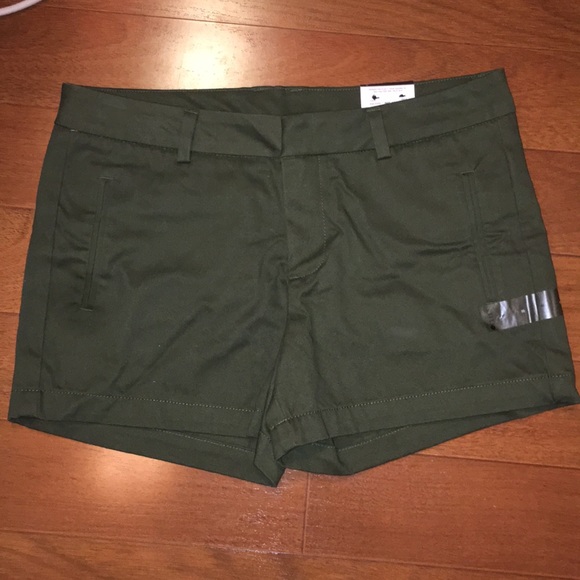 STYLUS Pants - New Women’s Green Khaki Shorts Size 8
